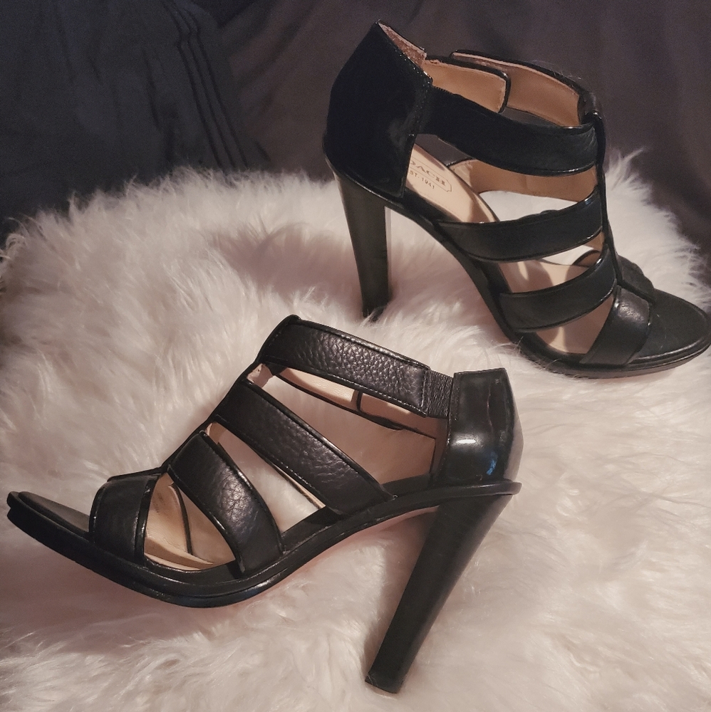 Coach Heels - Picture 2 of 8